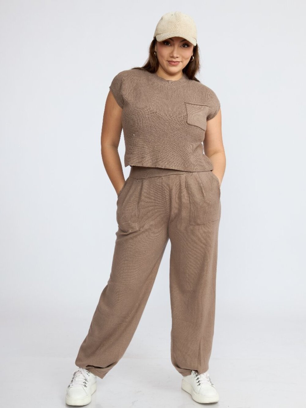 Women's Knit Two-Piece Matching Set, Short Sleeve Pocket Top & Wide Leg Pants.